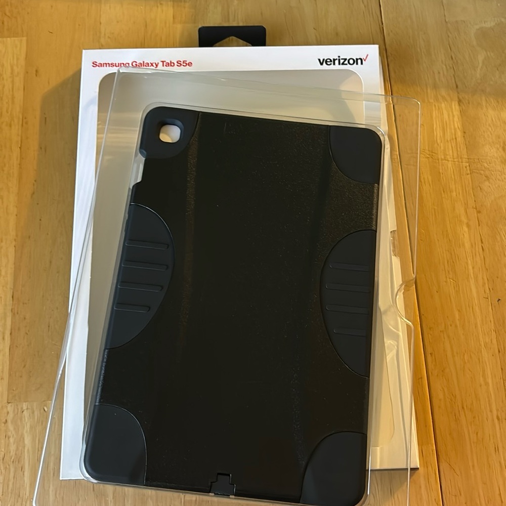 Verizon | Samsung Galaxy Tab S5e - Rugged Case